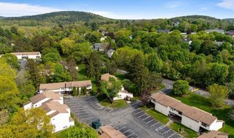 27 Mason Ct 27, Amesbury, MA 01913