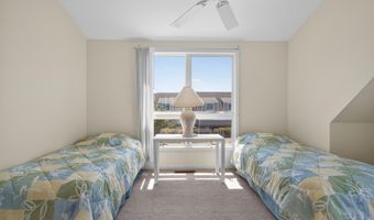 53 CAPE HENLOPEN Dr 109, Lewes, DE 19958