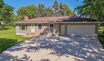 1007 Ruby St NW, Alexandria, MN 56308