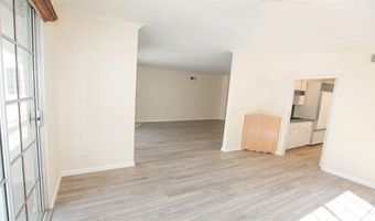 11667 Gorham Ave 306, Los Angeles, CA 90049