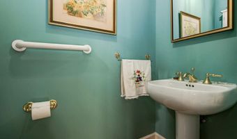 20 Hunt Cup Ln, Camden, SC 29020