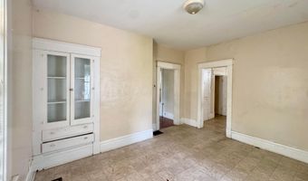 140 S Highland Ave, Columbus, OH 43223