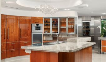 360 Puuikena Dr, Honolulu, HI 96821