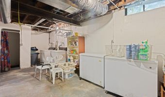 381 N Charles St, Adrian, MI 49221