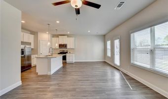 212 Station Overlook Dr, Auburn, GA 30011