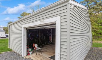 1603 Berkeley Ave, Beachwood, NJ 08722