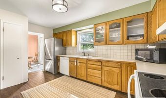 364 S Adams Ave, Blackfoot, ID 83211