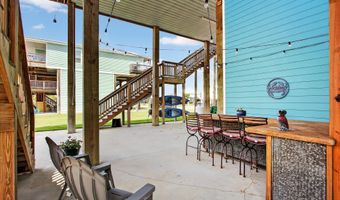4032 Bank St, Bay St. Louis, MS 39520