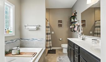 5617 Bear Creek Pass, Auburn, IN 46706