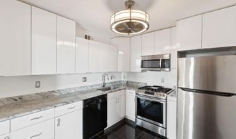 5225 POOKS HILL Rd 1204S, Bethesda, MD 20814