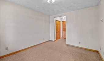 157 Sandy Point Dr, Amboy, NY 13028