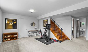 1498 Parkview Dr, Allison Park, PA 15101