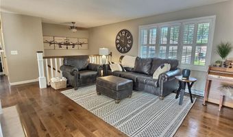 565 Lake Dr W, Annandale, MN 55302
