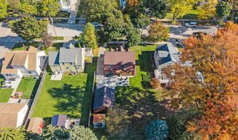 1613 N DIVISION St, Appleton, WI 54911
