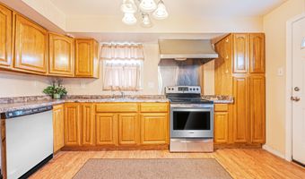 304 N Annapolis Ave, Atlantic City, NJ 08401