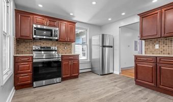 1373 Iranistan Ave, Bridgeport, CT 06605