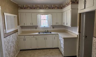 506 N Sprunger St, Berne, IN 46711