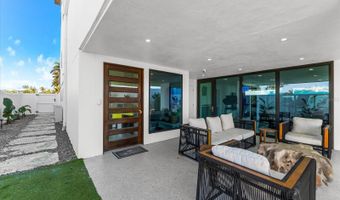 811 N SHORE Dr, Anna Maria, FL 34216