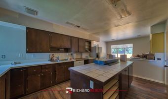 826 Cody Ave, Cody, WY 82414