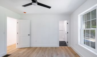 176 Rockwell Ave, Bristol, CT 06010