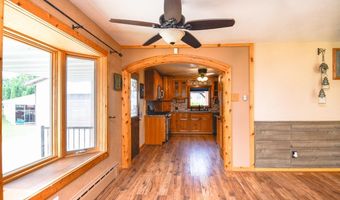 303 CHURCH St, Algoma, WI 54201