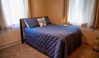 196 W Lake Dr, Arlington, SD 57212