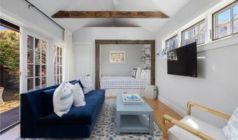 27 William St, Newport, RI 02840