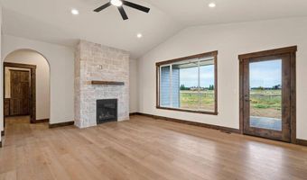 1971 E Yellow Pine Ave, Athol, ID 83801