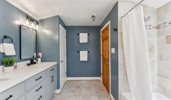 609 21ST St S, Arlington, VA 22202