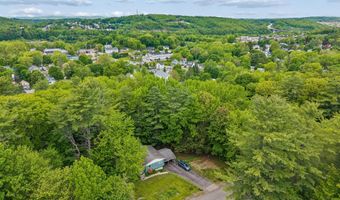 10 Ridgewood Dr, Augusta, ME 04330