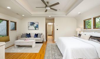 2135 Tuomy Rd, Ann Arbor, MI 48104