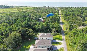 5114 Oak St, Bay St. Louis, MS 39520