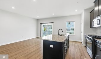 19 Kiln Dr 219, Aberdeen, NJ 07721