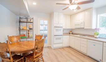 1584 Prima Ct, Camarillo, CA 93010