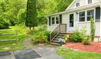 330 Chestnut Hill Rd, Colchester, CT 06415