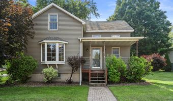 228 Wisconsin St, Adell, WI 53001