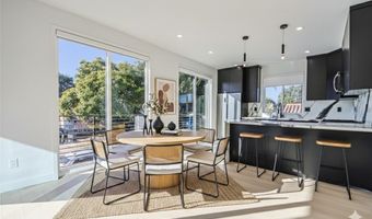 2202 Thurman Ave, Los Angeles, CA 90016