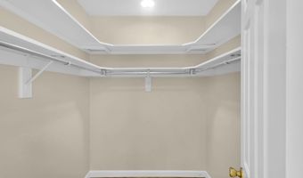 2206 FORT WARD Pl, Alexandria, VA 22304