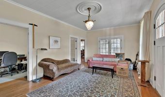 302 Columbia, Shreveport, LA 71104