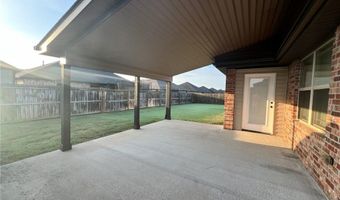 1805 SW Cypress St, Bentonville, AR 72713