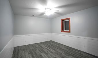 617 B Ave E, Albia, IA 52531