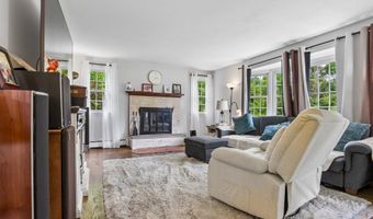 29 Homonick Rd, Colchester, CT 06415