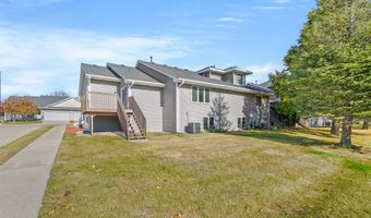 961 Robin Cir, Altoona, IA 50009