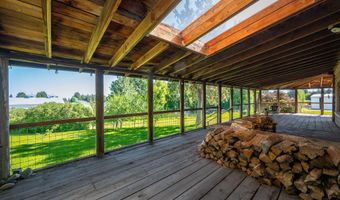 61900 Anker Ln, Bend, OR 97702