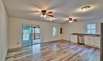 300 S US HIGHWAY 129, Bell, FL 32619