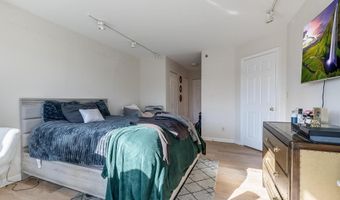 5450 WHITLEY PARK Ter 209, Bethesda, MD 20814