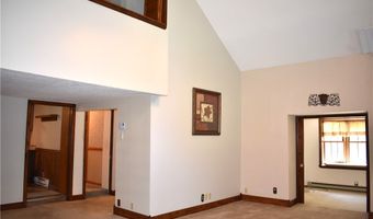 2071 Dewey Rd, Ashtabula, OH 44004