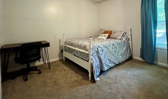 109 Pinehurst Dr, Ashford, AL 36312