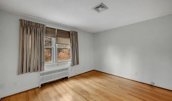 23 Loeffler Rd, Bloomfield, CT 06002