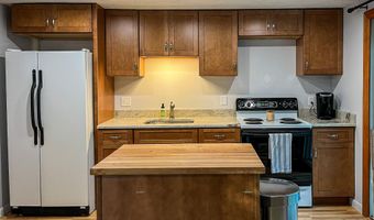 163 Sir Walter Ct, Becket, MA 01223